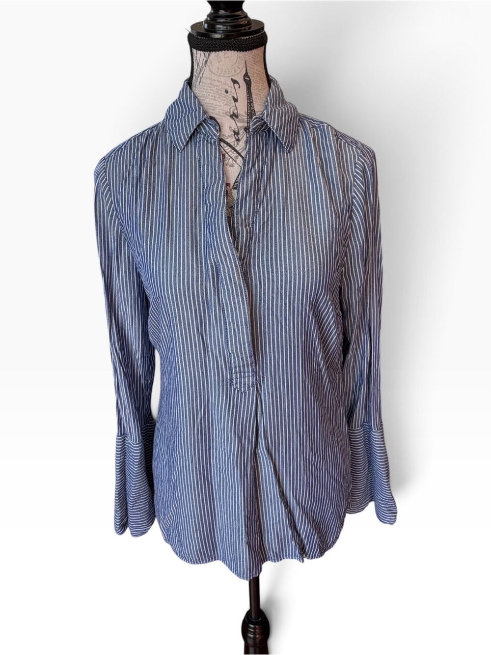 BeachLunchLounge Blue White Striped Rayon Tunic Blouse Size Small